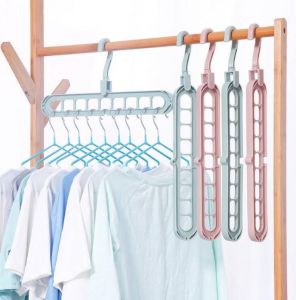 Hanger (with 9 holes) - pink