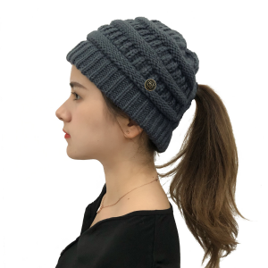 knitted hat ponytail hole - grey