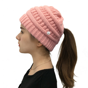 knitted hat ponytail hole - pink