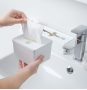Plastic storage box （Medium Size)-white