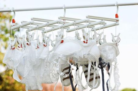 Praktyczny składany wieszak suszarka na ubrania z klipsami, 19 klipsów, biały