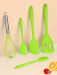 Zestaw przyborów kuchennych 5 elementów — zielony